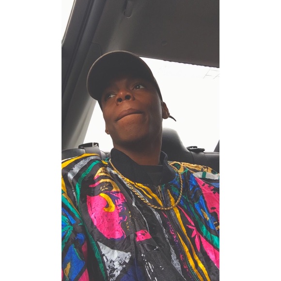 Meet your Posher, Mishan - Picture 4 of 4